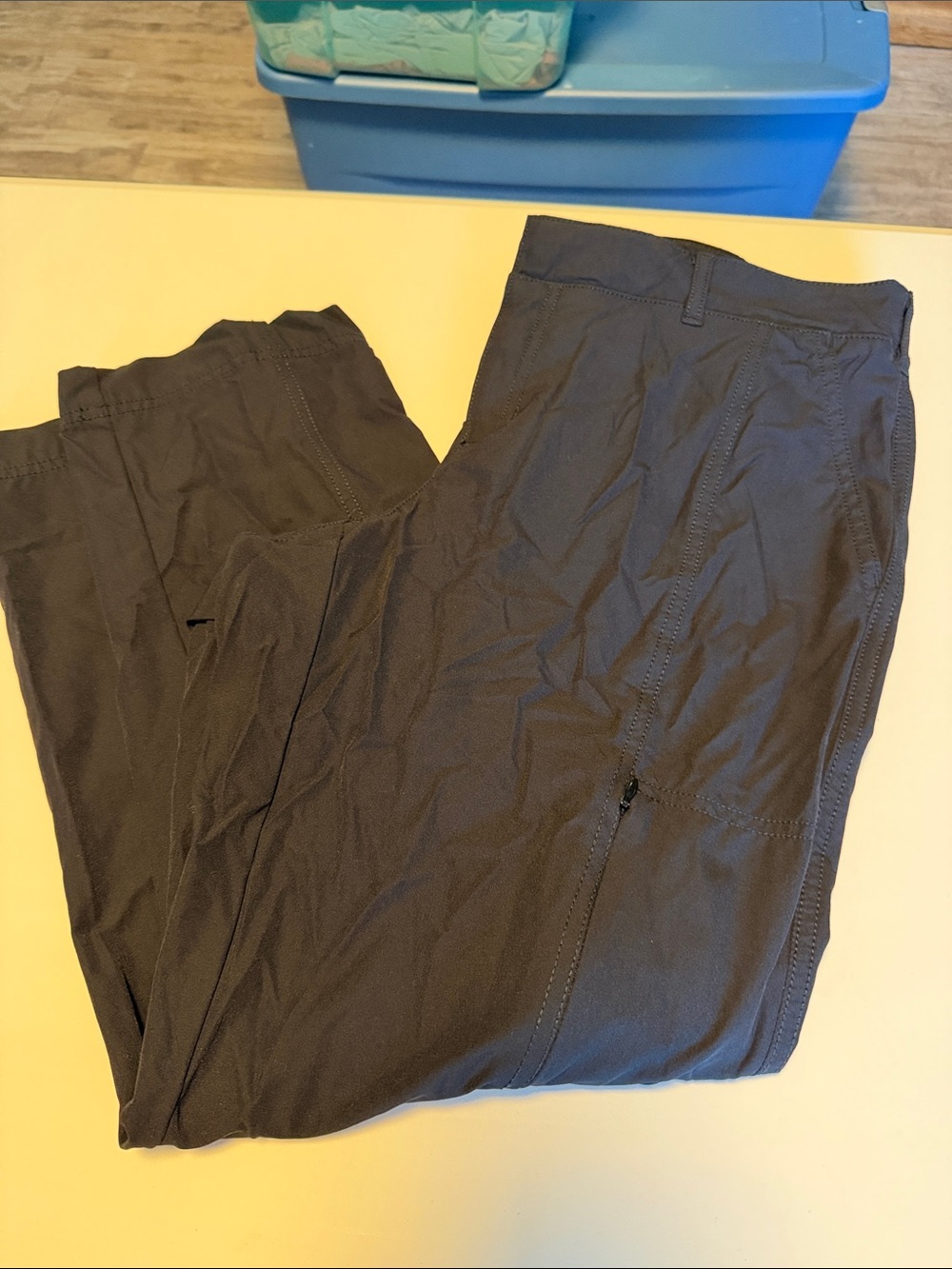 Kirkland Signature Charcoal Women's Capris